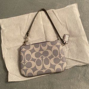 Authentic - Coach Wristlet